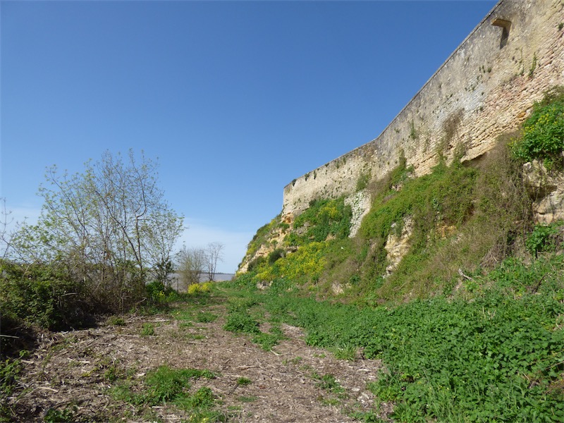 En bordure de la gironde La Citadelle de Blaye